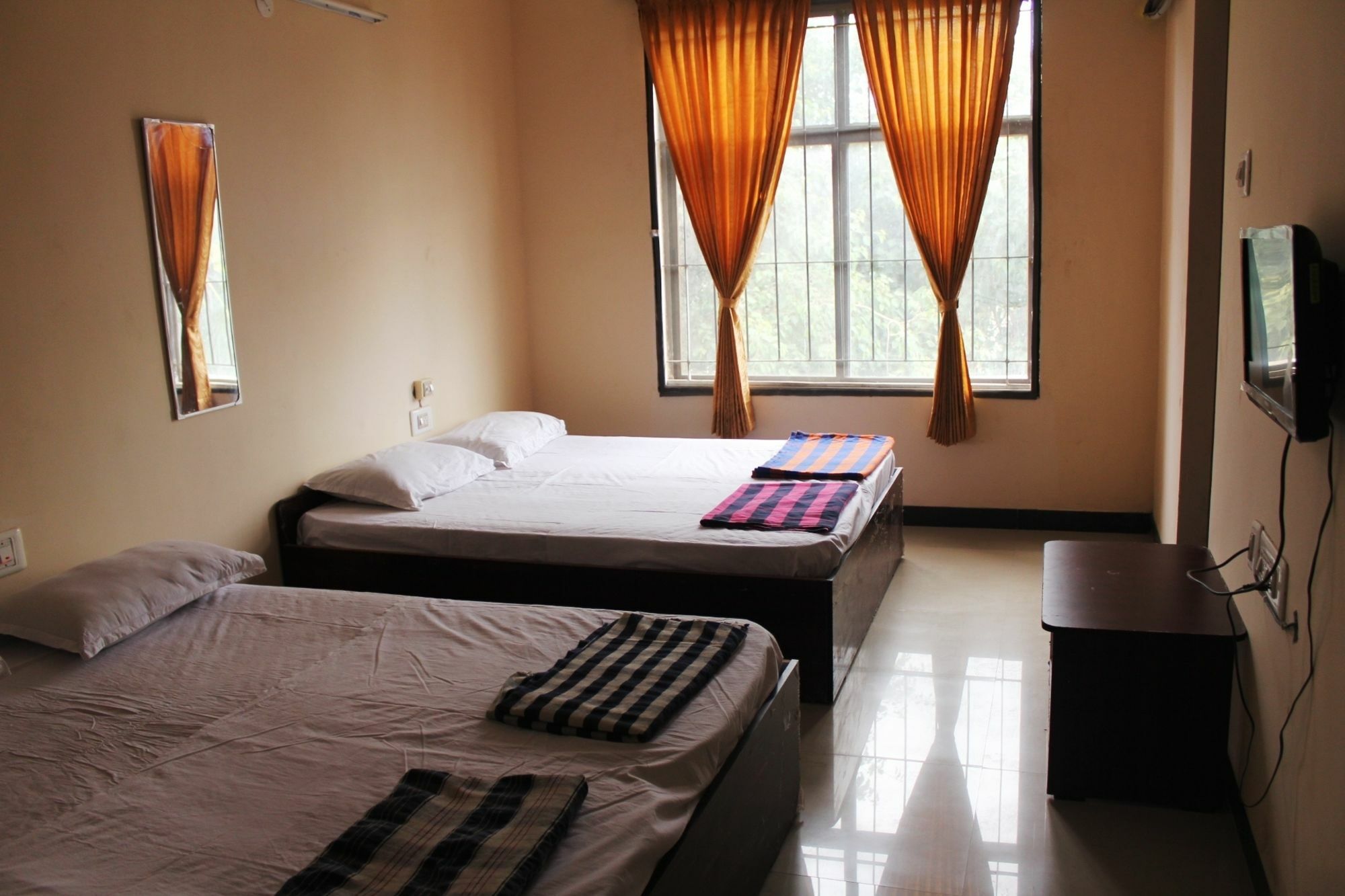 Aishvarya Residency Коимбатур Экстерьер фото